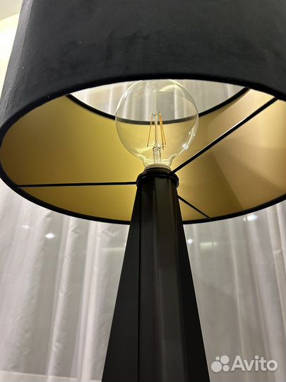 Торшер напольный