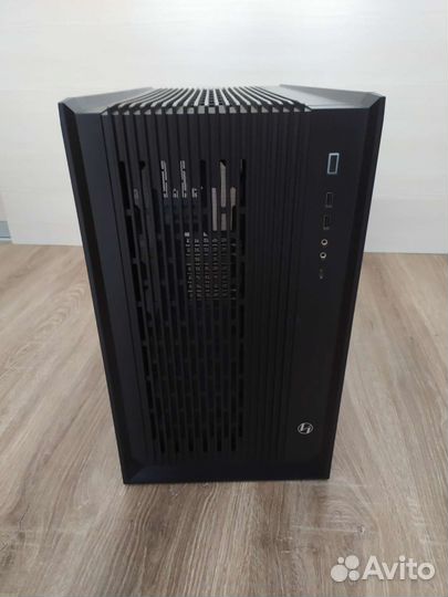 Корпус Lian li pc 011 air