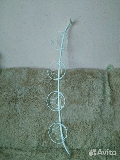 Настенная подставка для цветов