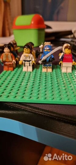 Lego мини фигурки