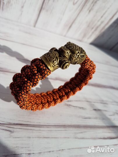 Браслет из паракорда 