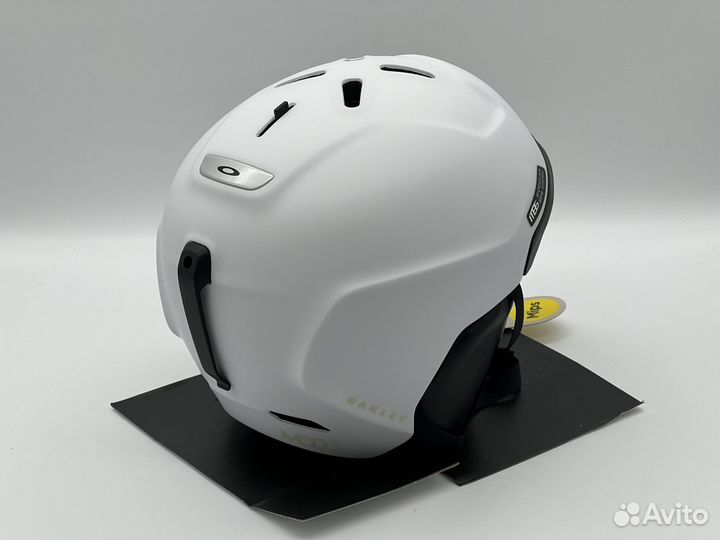 Горнолыжный шлем Oakley MOD3 Mips L (белый)