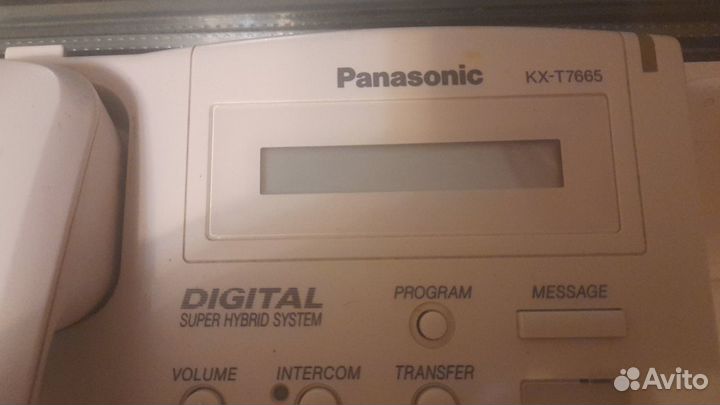 Стационарный телефон panasonic KX-T7665, KX-T7431