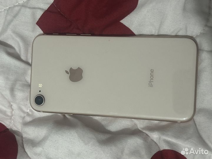 iPhone 8, 64 ГБ