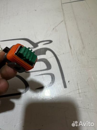 Ксеноновая лампа Ford Focus 3 CB8 1.6L ecoboost