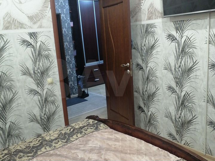 2-к. квартира, 50 м², 1/4 эт.