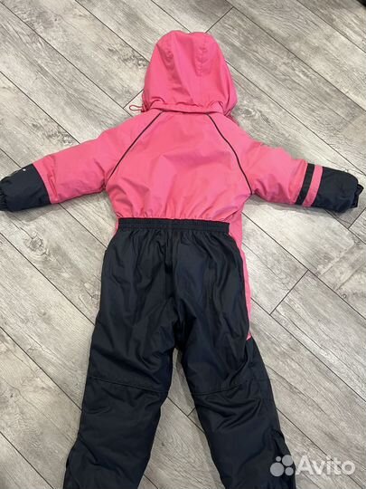 Зимний комбинезон для девочки