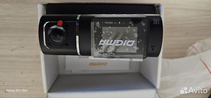 Регистратор digma 212