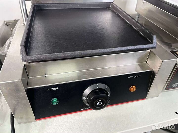 Гриль контактный XWD-811B CN