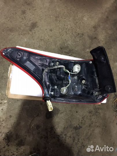 Фонарь задний mitsubishi outlander 3