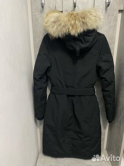 Пуховик женский Canada Goose оригинал