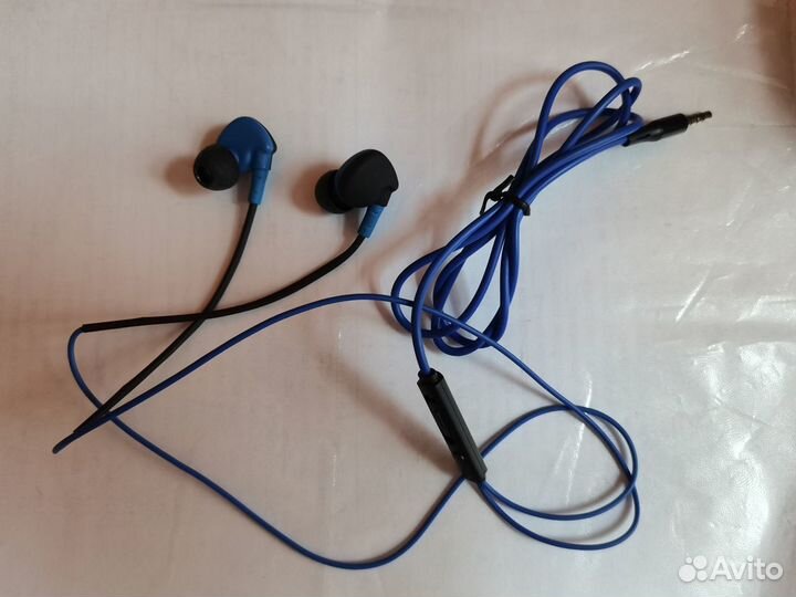 Гарнитуры для мобильного телефона