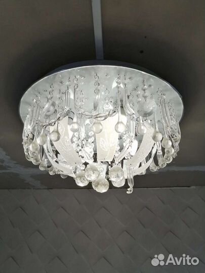 Люстра потолочная с пультом