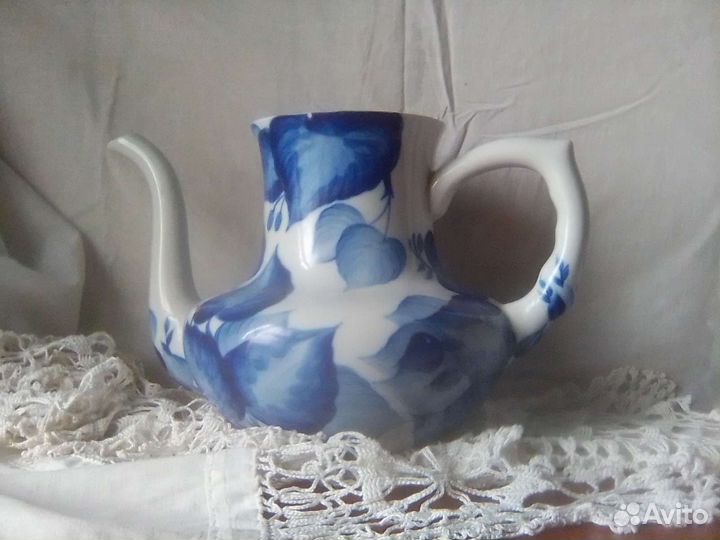 Заварочный чайник большой гжель