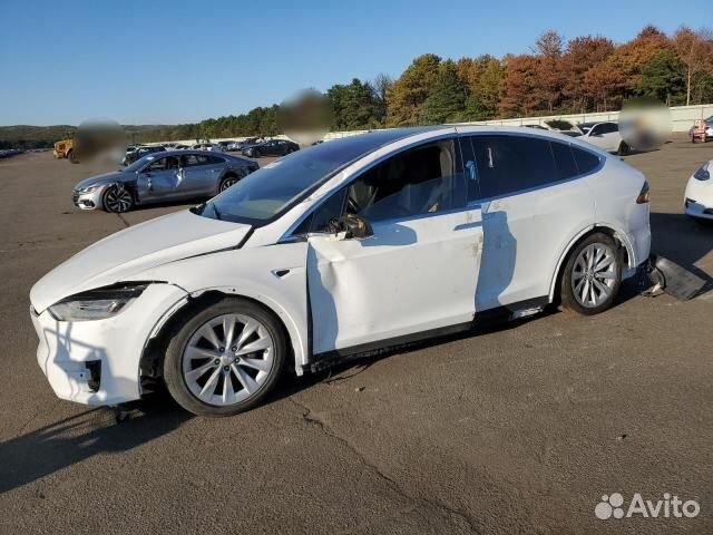 Tesla Model X в полный разбор
