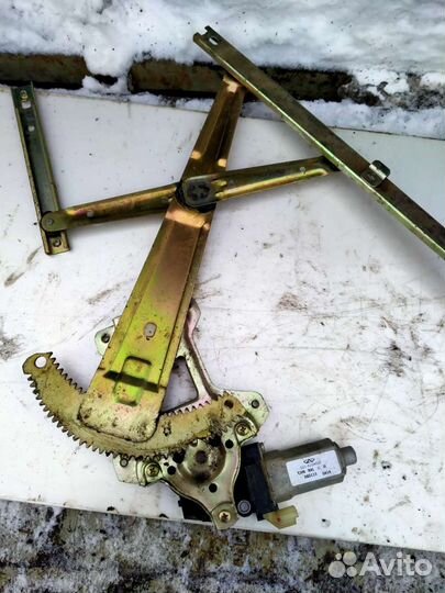 Стеклоподъёмник задний правый Чери QQ6