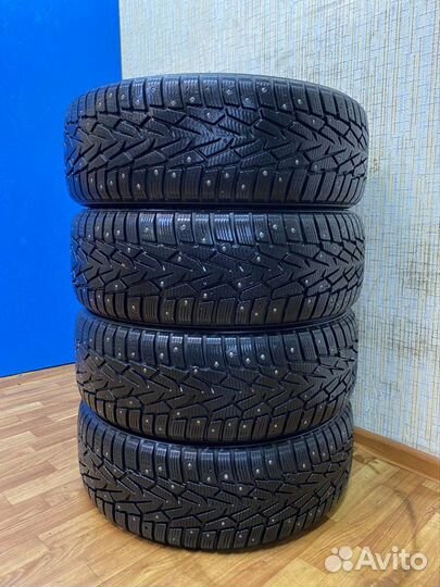 Nokian Tyres Hakkapeliitta 7 SUV 215/65 R16