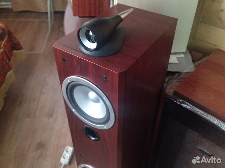 Напольная акустика реплика Bowers and Wilkins