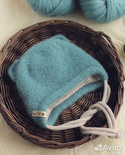 Зимняя шапочка ручная работа