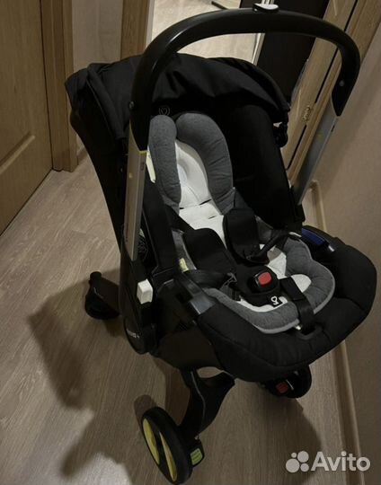 Коляска автолюлька doona