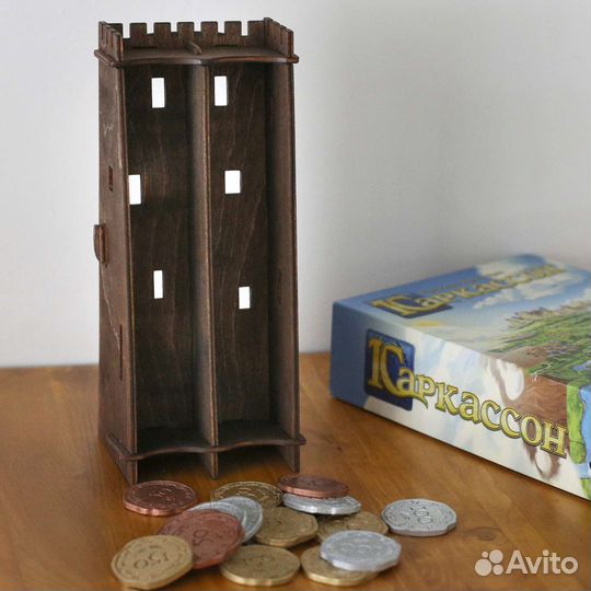Башня и монеты для настольной игры Каркассон