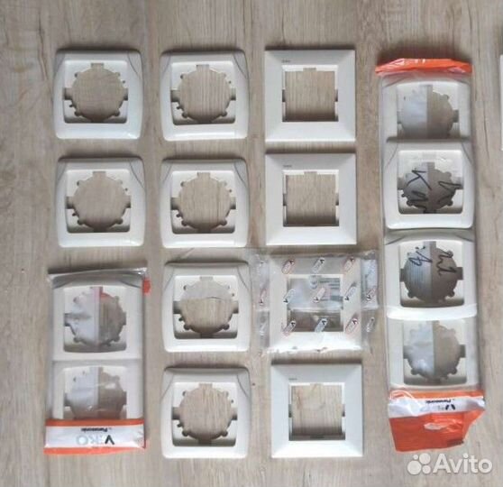 Рамки для розеток Viko