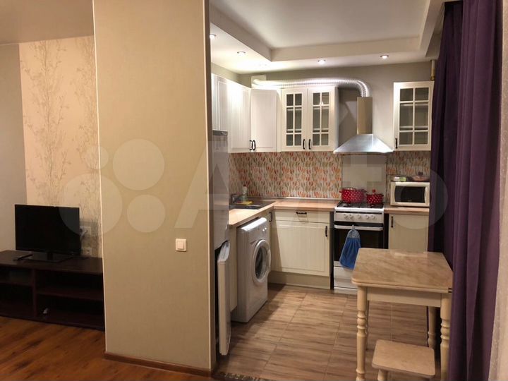 Квартира-студия, 33 м², 1/4 эт.