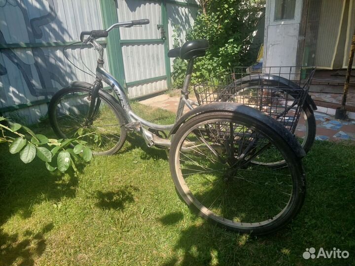 Трехколесный велосипед stels