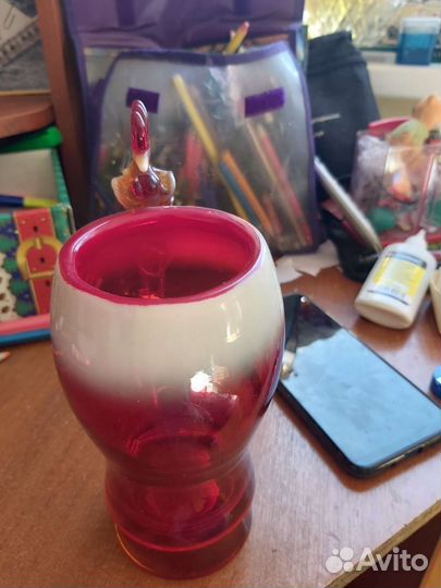 Пивная кружка цветного стекла