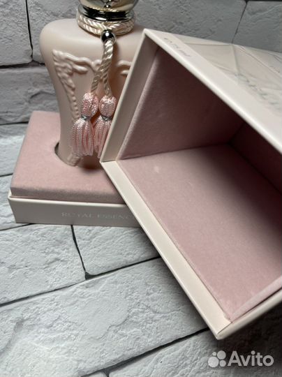 Parfums de marly delina