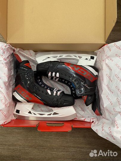 Хоккейные коньки