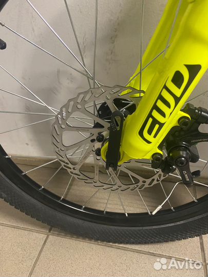 Велосипед Forward twister 20 2.0 disc (2021)