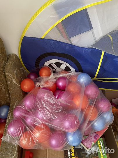 Палатка машинка с шариками