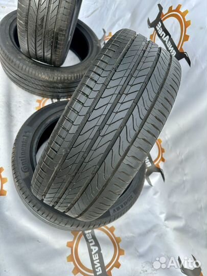 Continental UltraContact UC6 225/45 R18 95V