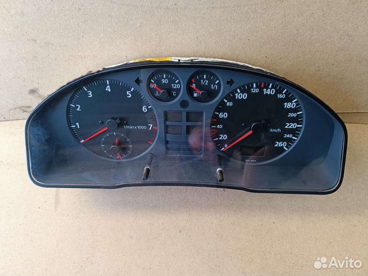 Панель приборов Ауди а4 б5