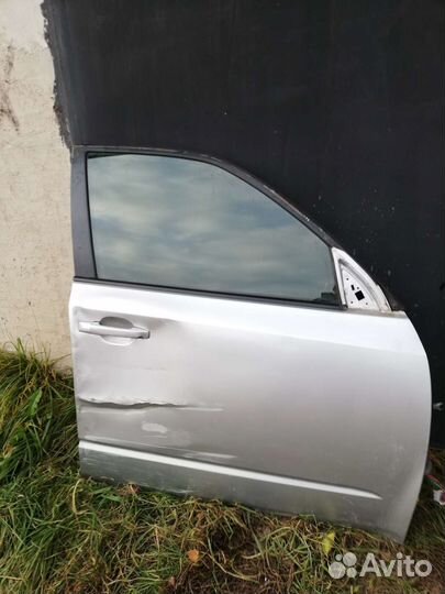 Двери на subaru forester 3 правая сторона 2 шт