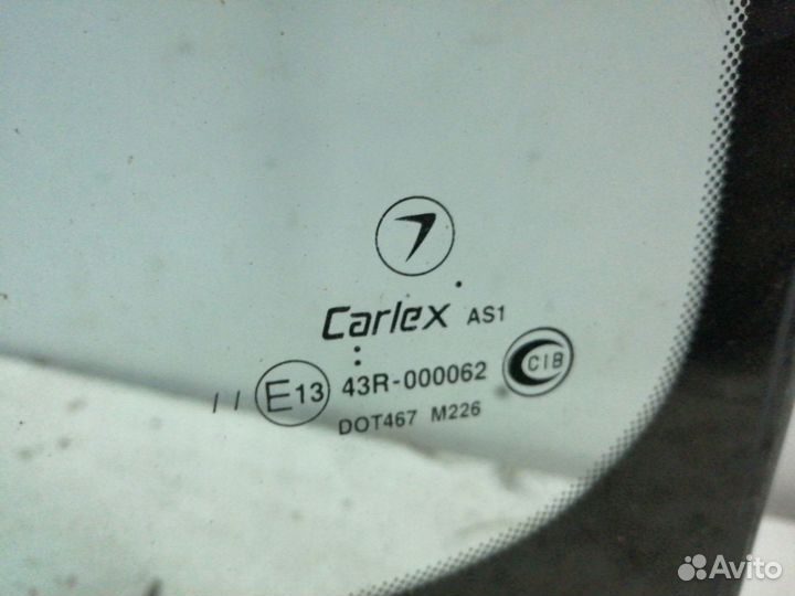 Стекло переднее Subaru Forester SF EJ205 2000