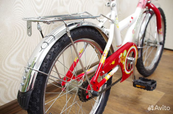 Велосипед подростковый 5-7лет(45см диаметр колеса)