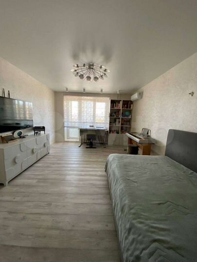 4-к. квартира, 107 м², 3/10 эт.