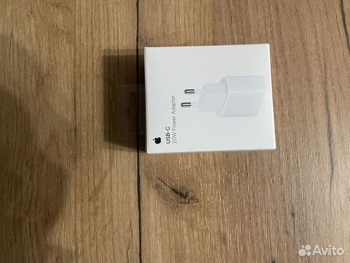 Адаптер USB-C 20w Apple
