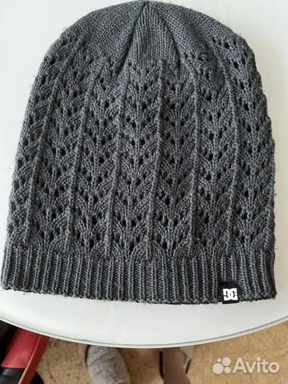 Шапки dcshoes, volcom, marmalato