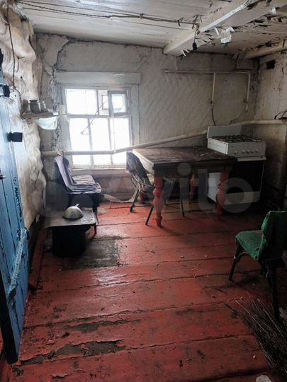 Дом 32,7 м² на участке 25 сот.