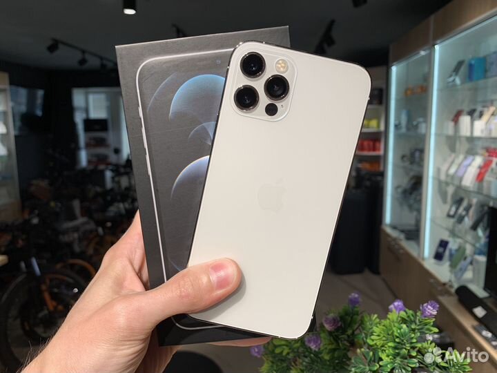 iPhone 12 Pro, 256 ГБ