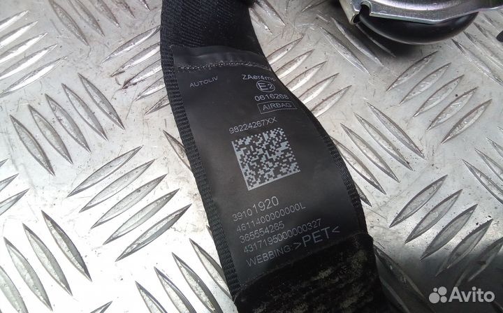 Ремень безопасности с пиропатроном Opel Crossland