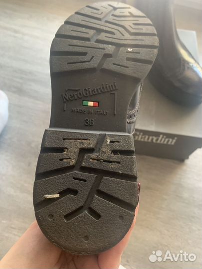 Продам челси Nero Giardini