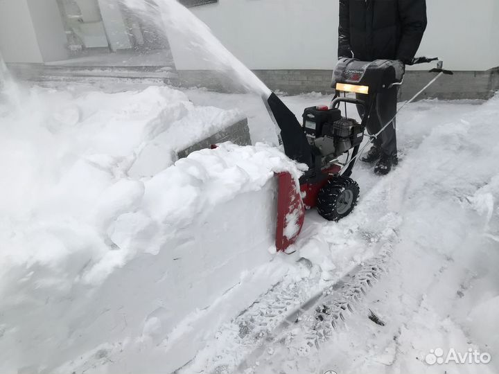 Снегоуборщик Canadiana CL61900R