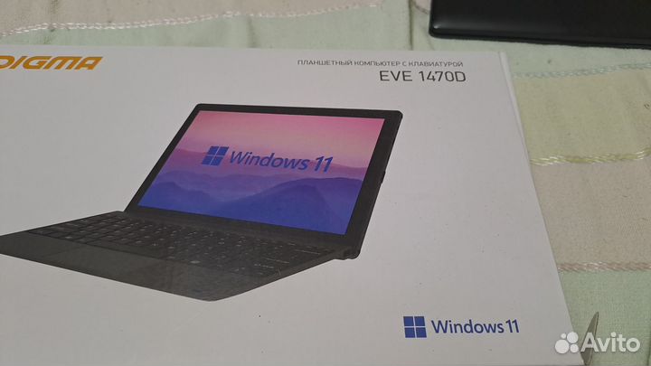 Планшетный компьютер digma EVE 1470D