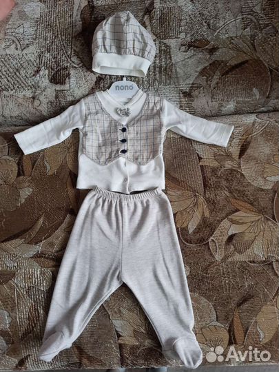 Костюм на мальчика, комбинезон, шапки