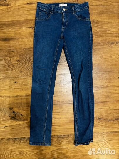 Джинсы mango