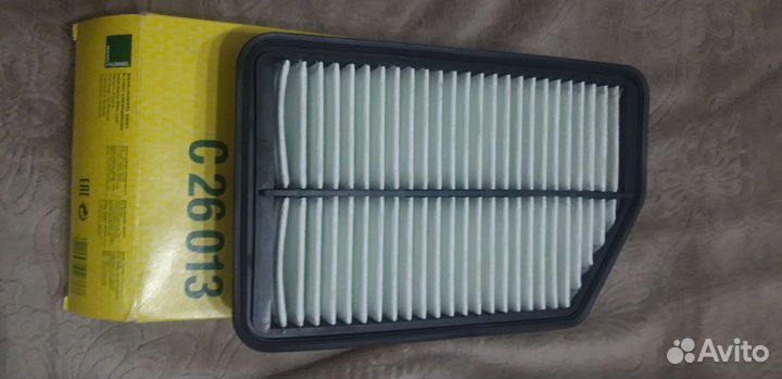 Воздушный фильтр на ix35 KIA sportage 2.0